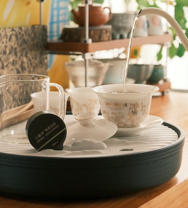 小罐茶新春礼：一份有主张的当代年礼