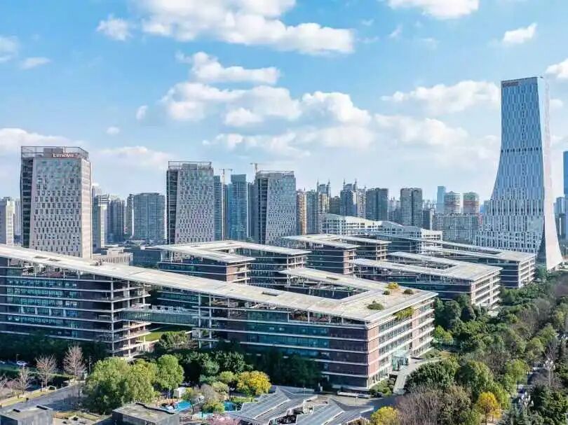 农历马年首个工作日，成都召开推进重点产业链高质量发展工作会议